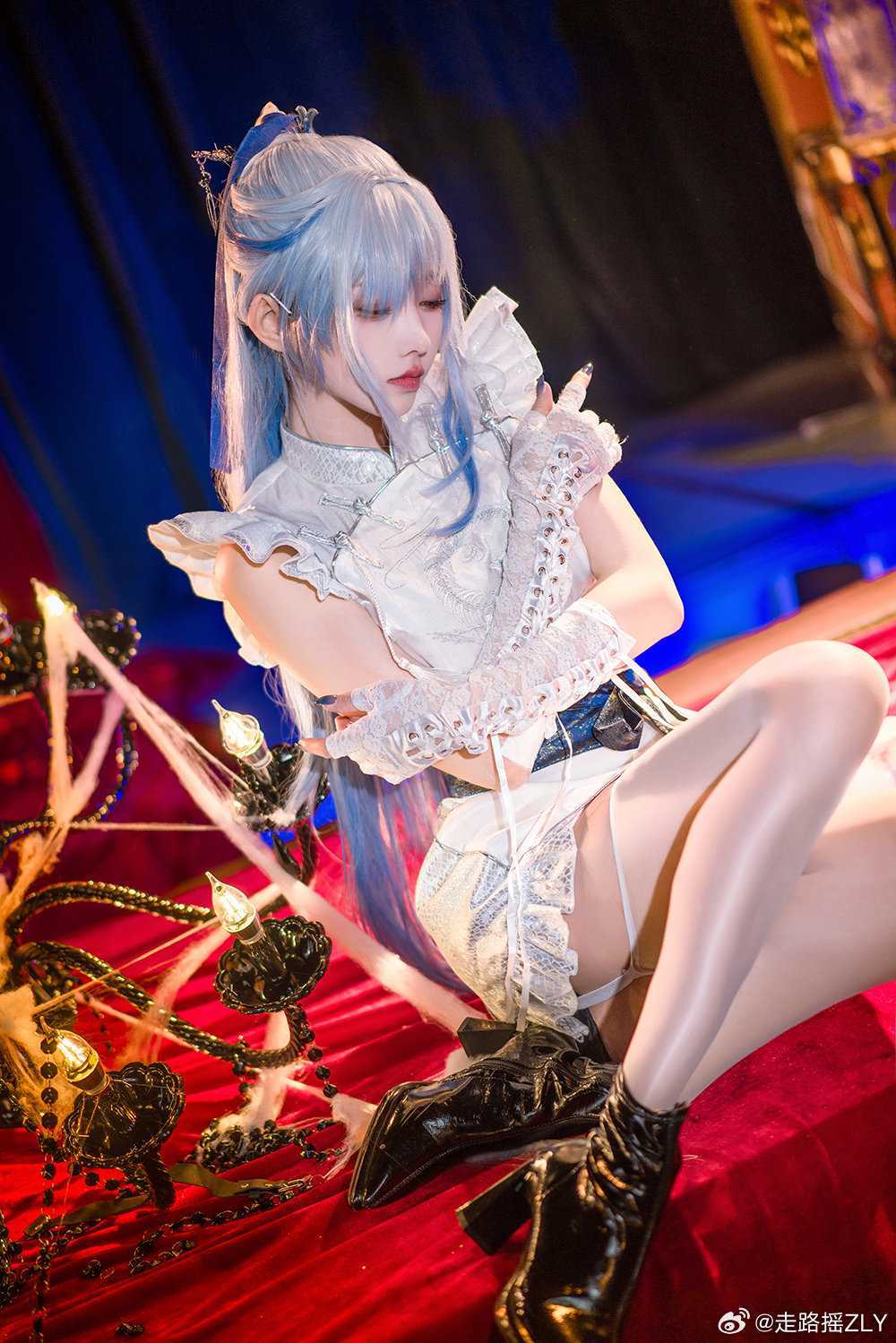 cosplay镜流也和大家一起过了一次万圣节呢！这套万圣节OC装扮怎么样？星穹铁道镜流@走路摇ZLY