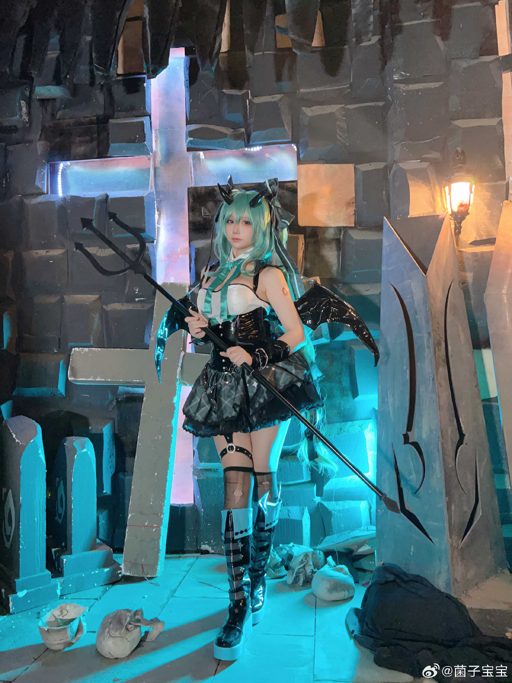 cosplay不给糖就捣蛋初音未来miku@菌子宝宝